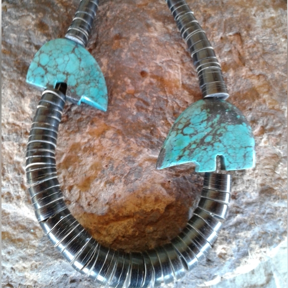 Sterling Silver graduated vintage heishe fetish Bear necklace - Picture 12 of 16